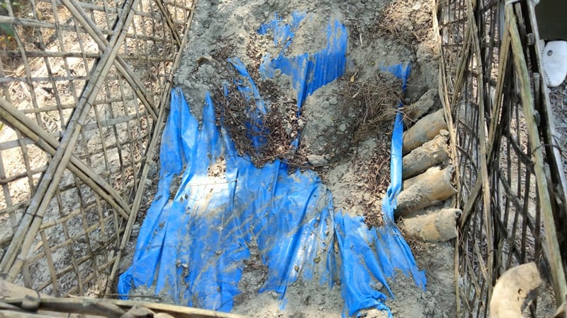 কবরস্থান পরিষ্কার করতে গিয়ে দেখা গেল পাঁচ ‘কঙ্কালের’ খুলি নেই